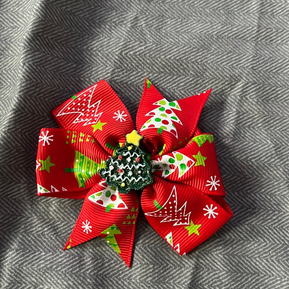 3 for $10 Red tree bow